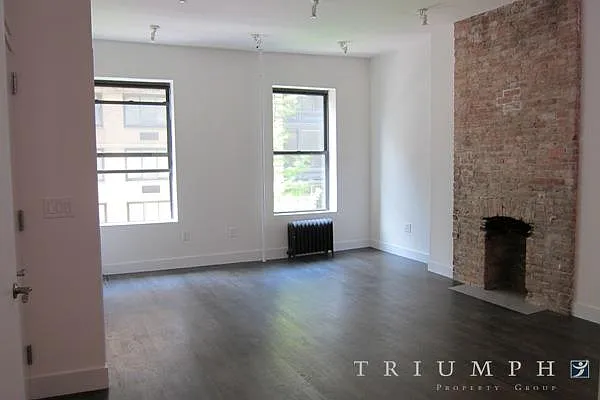 Rented by Triumph Property Group | media 8