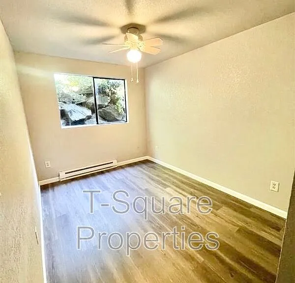 7125 Rainier Dr #4 — Photo 5