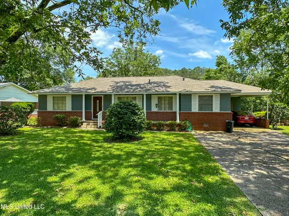 107 Sunrise Dr, Clinton, MS 39056