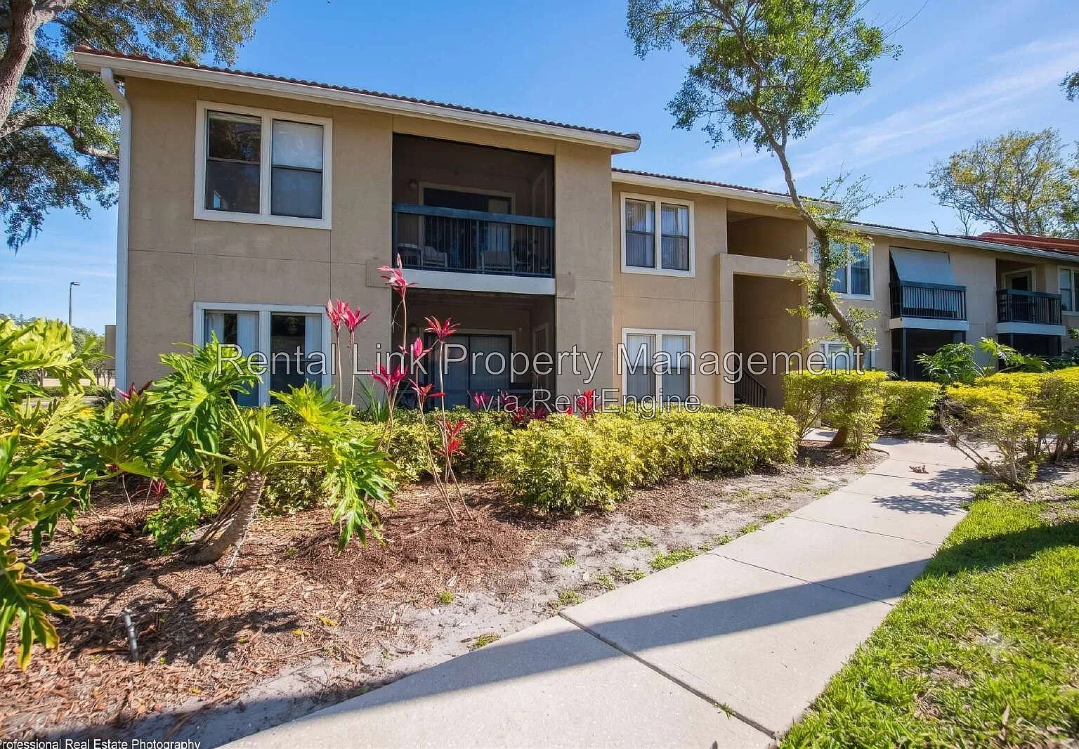 2 bed, 2.0 bath, 972 sqft, $1,595 — Photo 1