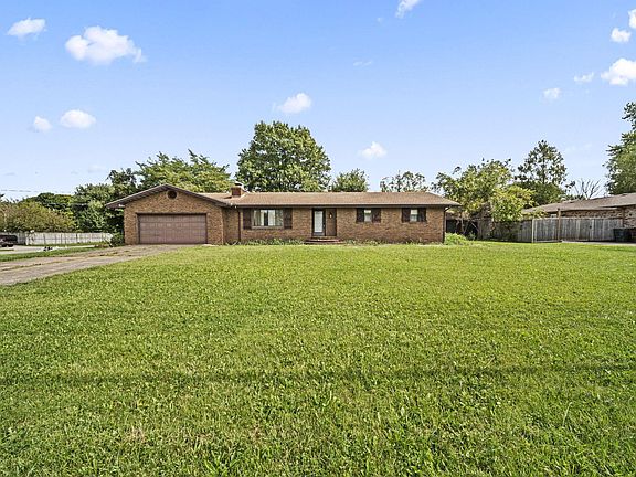 4th image of 320 Diley Rd