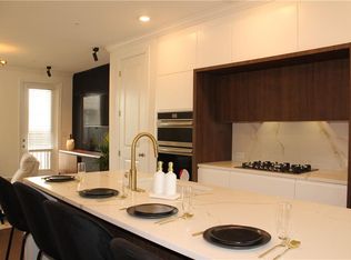 6641 Beacon Dr, Sandy Springs, GA 30328