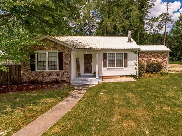 743 Saint Augustine St, Bogalusa, LA 70427