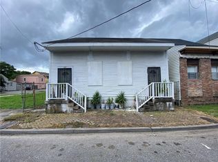 1335 Frenchmen St, New Orleans, LA 70116