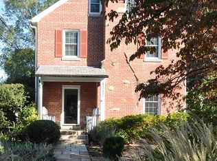 4347 Fessenden St NW, Washington, DC