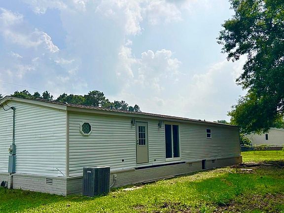 2nd image of 16211 Lone Star Ranch Dr