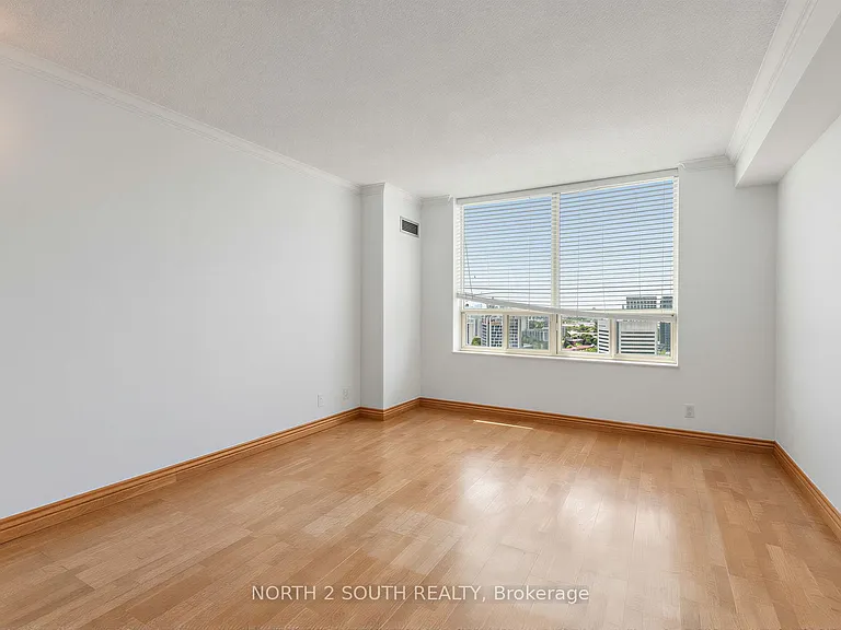 215 Wynford Dr #2802 — Photo 20
