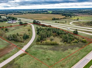 Runway Dr, Waupaca, WI 54981