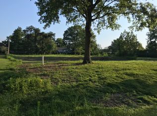 11 Bopp Ln, Saint Louis, MO