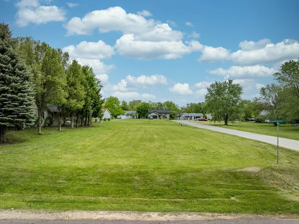 103 Appalachia Way, Poplar Grove, IL 61065