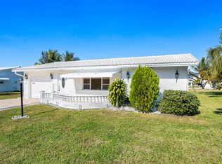 1403 SW 22nd Way, Boynton Beach, FL 33426