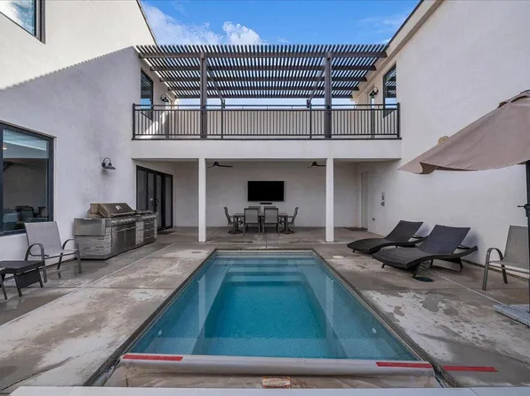 1559 S Regent Park Rd, Hurricane, UT 84737