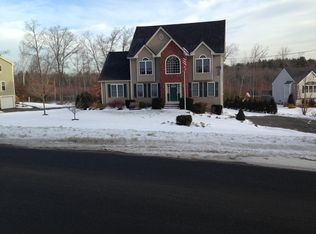 25 Heath St, Newton, NH 03858