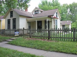 724 E Bloomington St, Iowa City, IA 52245