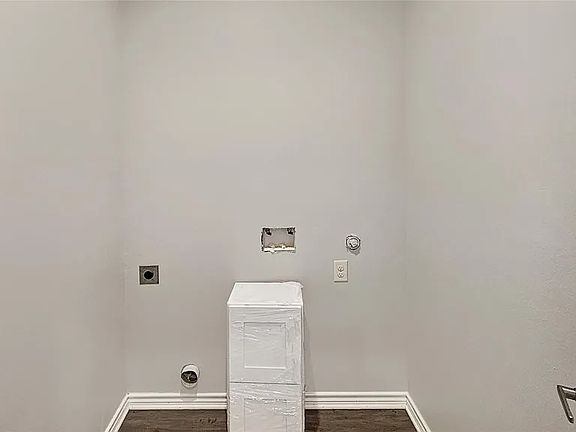 5th image of 769 Welch Ln