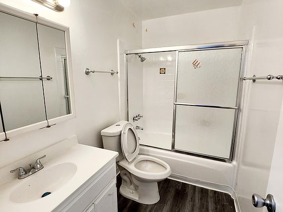 5th image of 123 S Catalina St APT 305