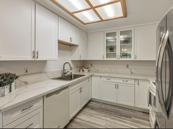 111 Pierpoint Cir