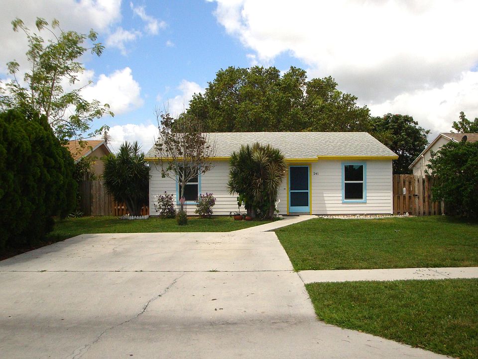 1st image of 241 Martin Ave