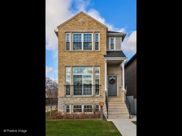 2458 W Berenice Ave, Chicago, IL 60618
