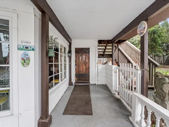 841 Congress Ave, Pacific Grove, CA 93950