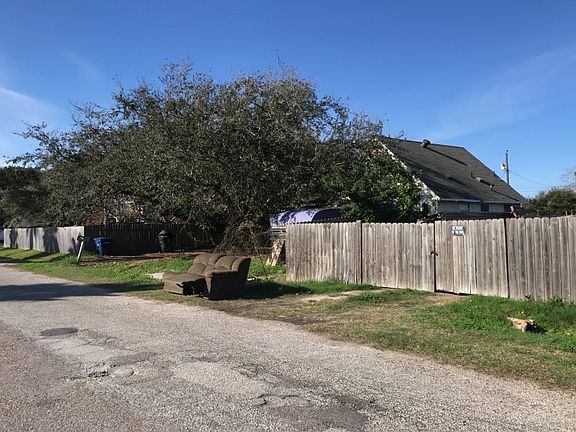 2nd image of 3826 Alisa Ann Dr