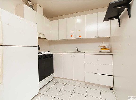 5th image of 8328 159th St