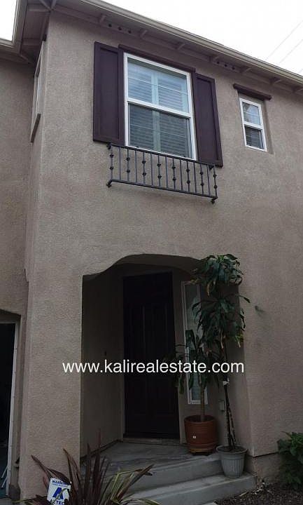 1st image of 2324 Camellia Way