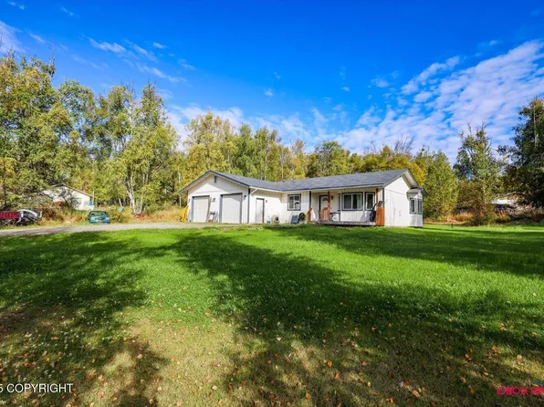 2745 S Hatcher Pass St, Wasilla, AK 99654