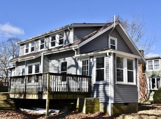 69 Forest St, Middleboro, MA 02346