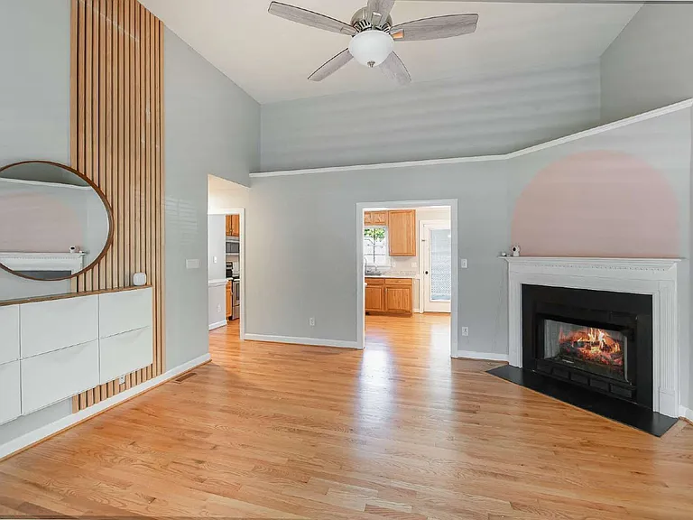103 Tarpley Way — Photo 6