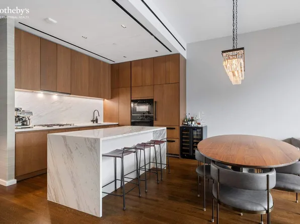 570 Broome Street image 3 of 16