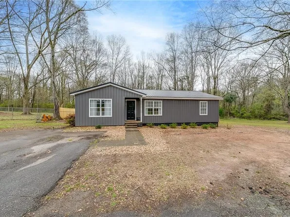 7317 Highway 82 Spur, Maysville, GA 30558