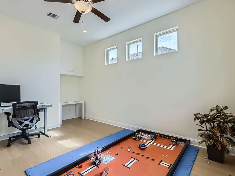 1505 Sibley Way — Photo 20