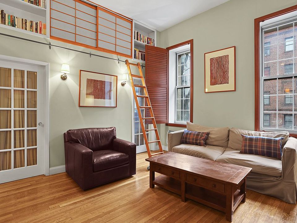 1st image of 207 W 21st St APT 2