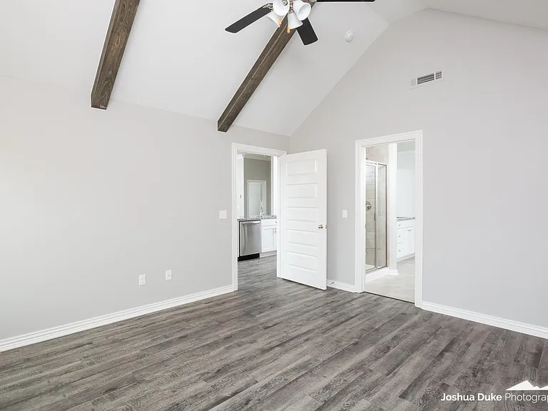 5924 W Mecklin St — Photo 33