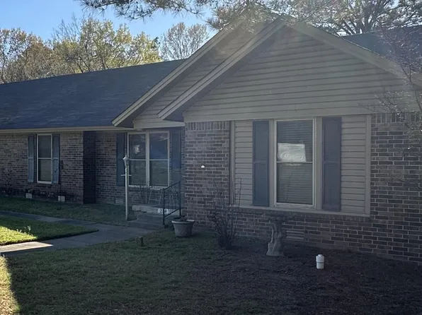 238 S Cumberland Ave, Russellville, AR 72801