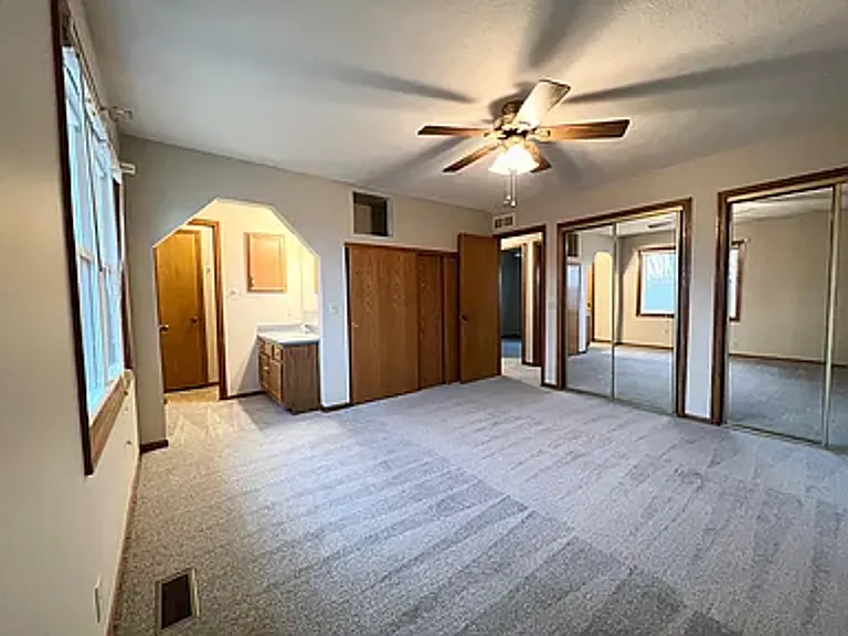 5819 N 127th Avenue Cir — Photo 11