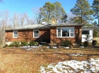 1608 Noblin Dr, Farmville, VA