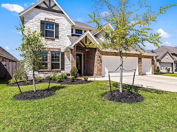 2nd image of 7727 Wrightwood Drive