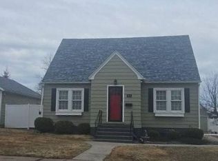 410 6th St NW, Chisholm, MN 55719