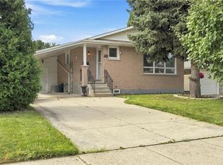 18 Glen Castle Dr, Stoney Creek, ON L8G2Z4