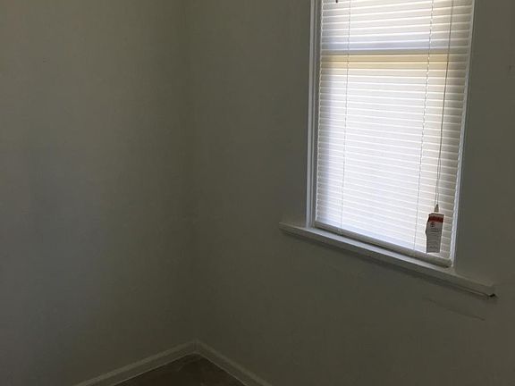 3rd image of 4133 Michigan Ave