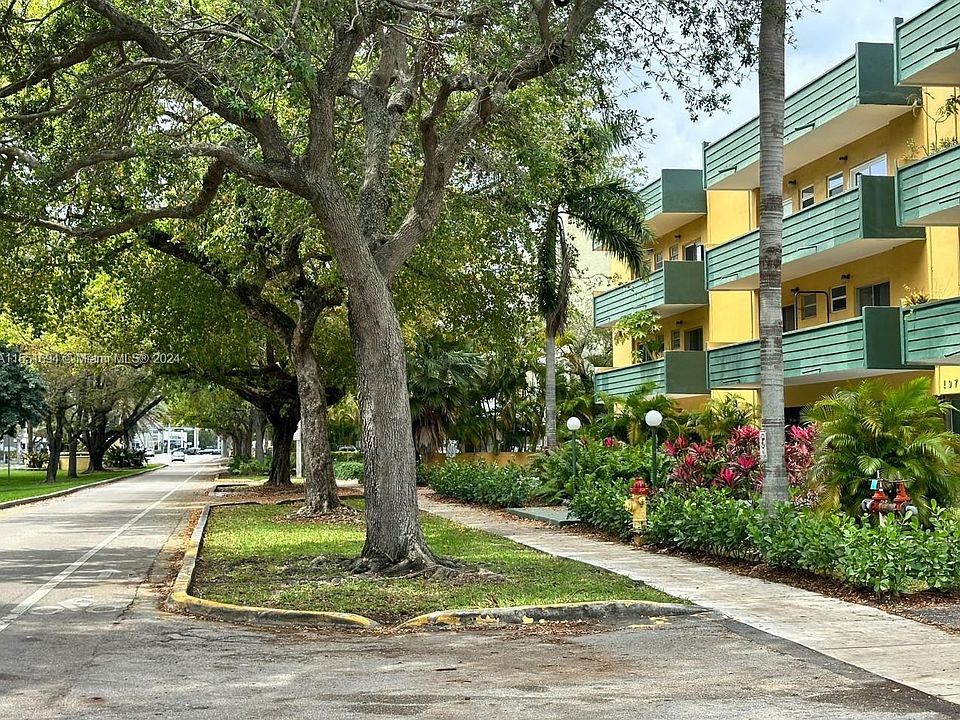 1st image of 1975 NE 135th St APT 2K