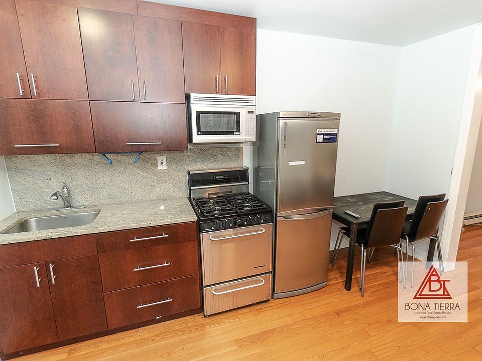 1st image of 146 W 46th St APT 4A