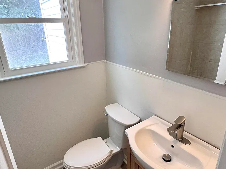 425 New River Dr — Photo 8