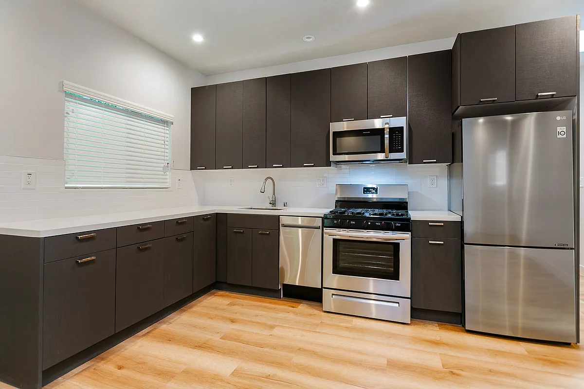 Building Photo - 1784 S Rimpau Blvd #1/2