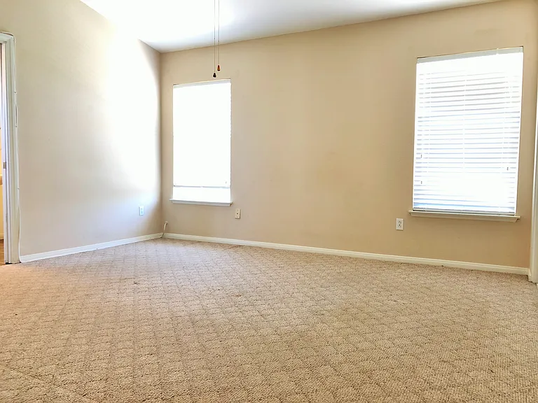 12507 Sunbird Ln — Photo 9