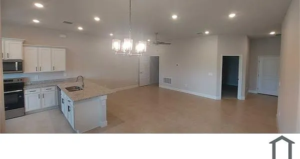 8624 Giovanni Ave