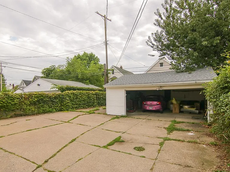 2065 Bunts Rd #UP — Photo 30