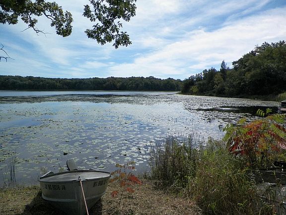 3rd image of Lt10 FOUR LAKES BEACH